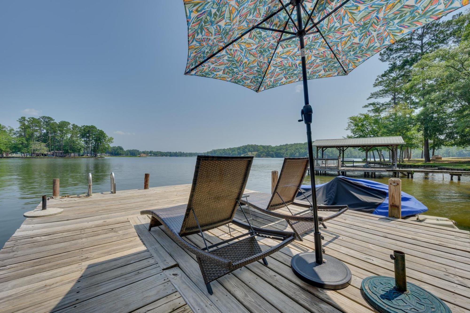Lake Sinclair Crooked Creek Cottage With Fire Pit! Eatonton المظهر الخارجي الصورة